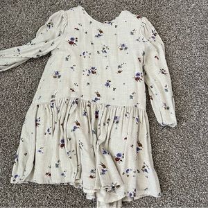 Zara girls frill dress. Worn 2 or 3 times. Good condition.